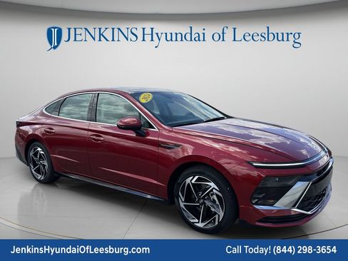 Certified 2024 Hyundai Sonata SEL w/ Convenience Package FWD image 1