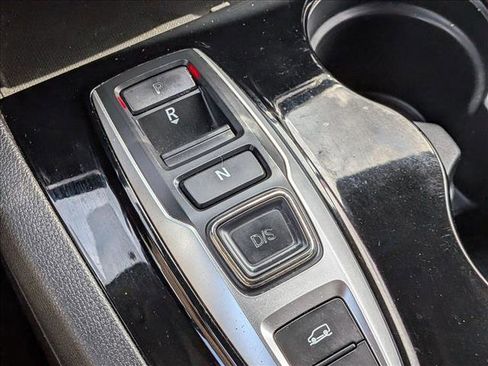 Used 2016 Honda Pilot Touring image 18