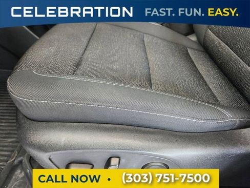 Certified 2025 Chevrolet Traverse LT w/ Sun and Wheel Package AWD/4WD image 11