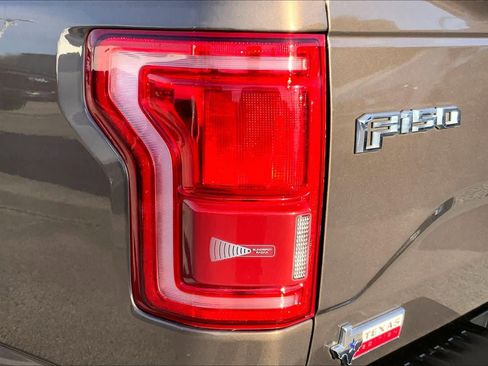 Used 2016 Ford F150 XLT w/ Equipment Group 302A Luxury image 25