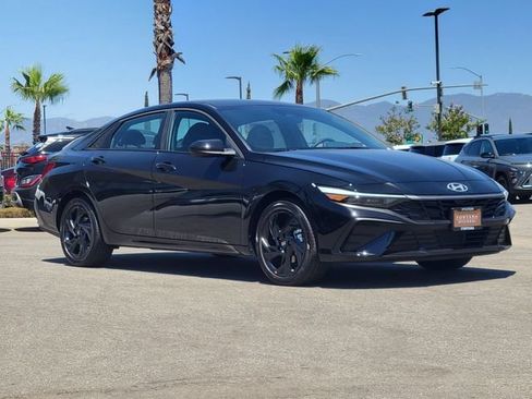 New 2026 Hyundai Elantra SEL Sport FWD image 34