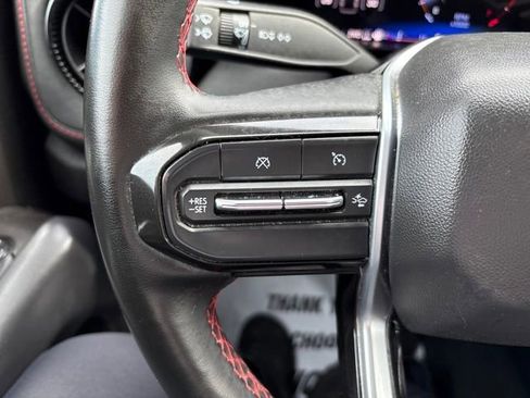 Used 2024 Chevrolet Colorado Z71 w/ Z71 Convenience Package 2 image 11