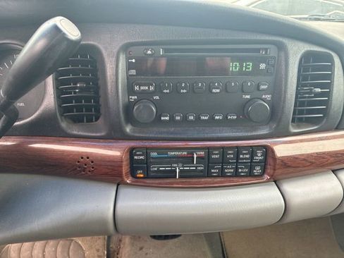 Used 2004 Buick Le Sabre Custom image 2