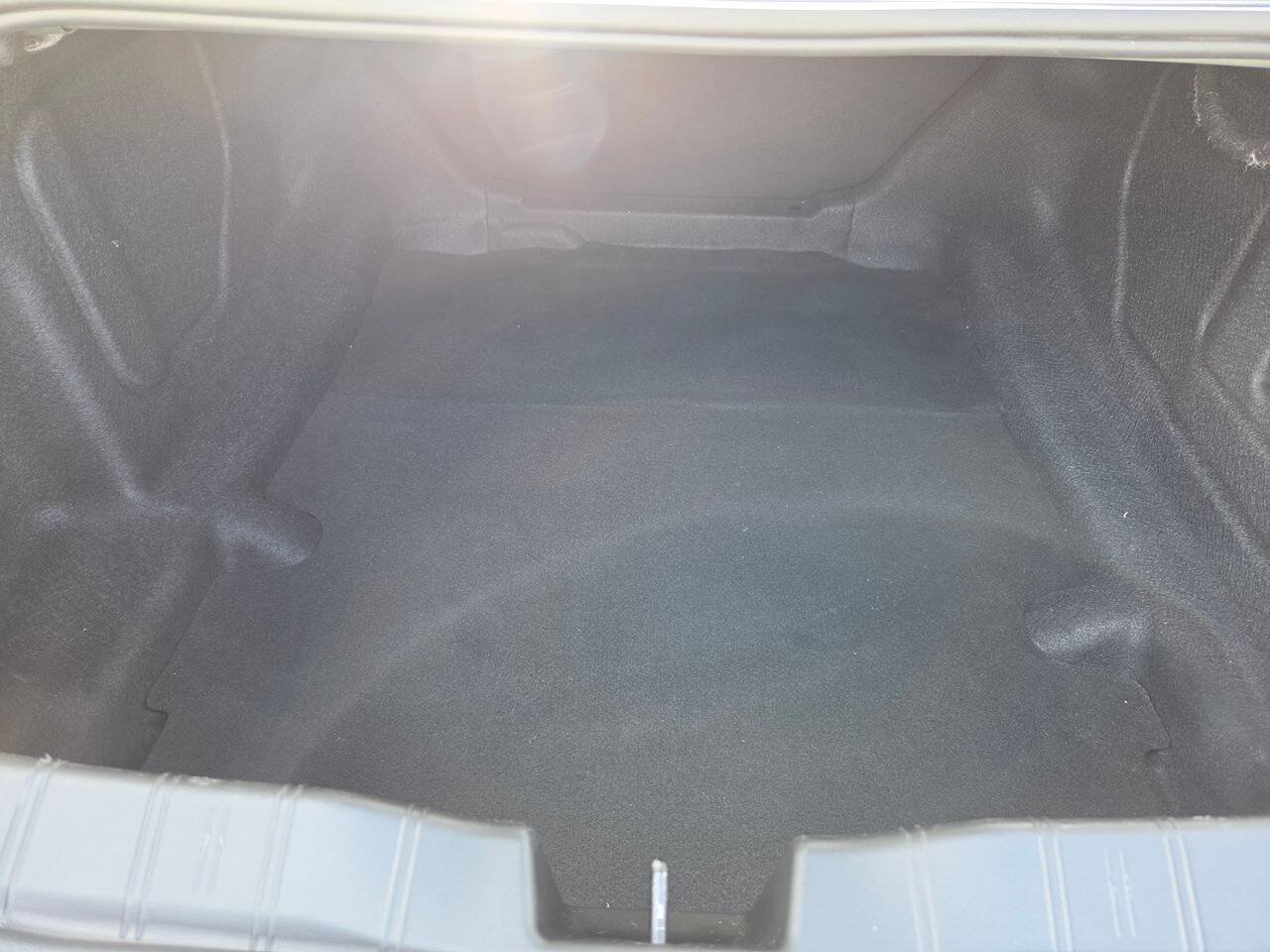 Used 2021 Chevrolet Camaro LT RWD image 20