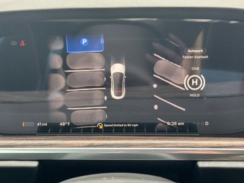 Used 2022 Tesla Model S AWD image 21