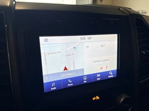 Used 2020 Ford Expedition XLT w/ Equipment Group 202A AWD/4WD image 36