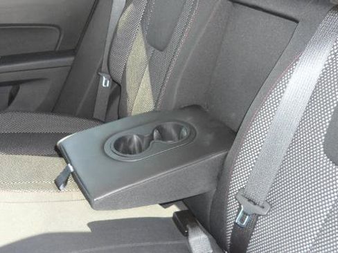 Used 2011 Chevrolet Equinox LT w/ Driver Convenience Package image 17