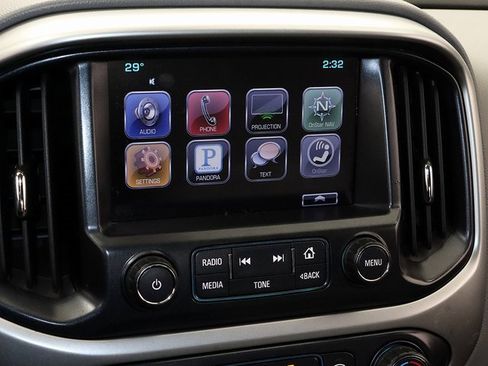 Used 2016 Chevrolet Colorado LT image 17