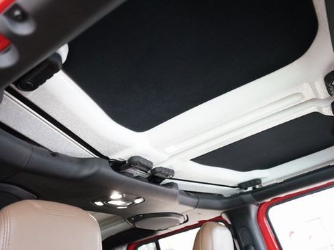 Used 2021 Jeep Gladiator Rubicon image 46