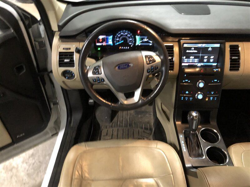 Used 2014 Ford Flex SEL w/ Equipment Group 202A AWD/4WD image 8