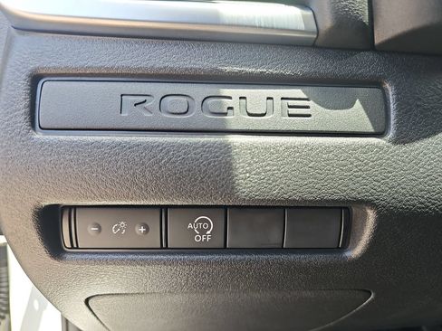 Certified 2024 Nissan Rogue S FWD image 24