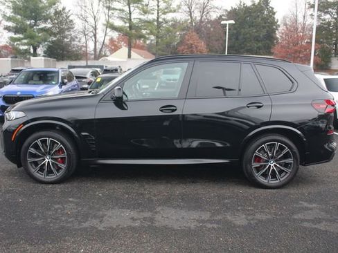 Used 2025 BMW X5 M60i image 5
