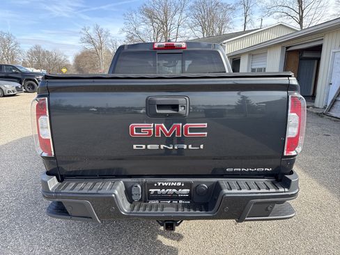 Used 2021 GMC Canyon Denali AWD/4WD image 6