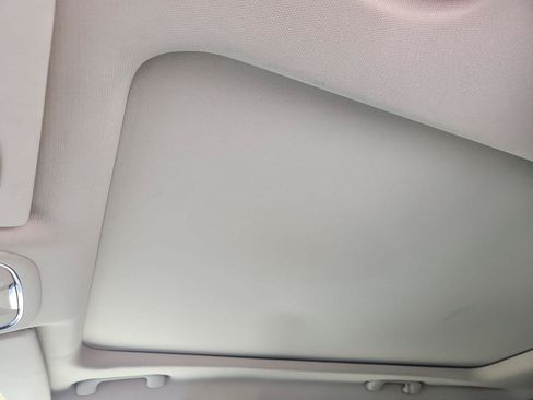 Used 2015 Jeep Cherokee Limited AWD/4WD image 19