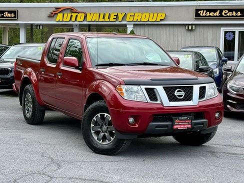Used 2019 Nissan Frontier PRO-4X AWD/4WD image 1