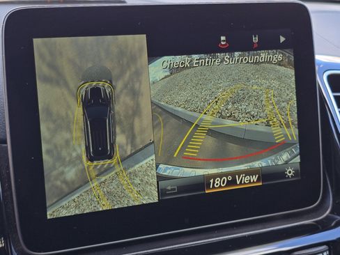 Used 2017 Mercedes-Benz GLE 400 4MATIC image 14