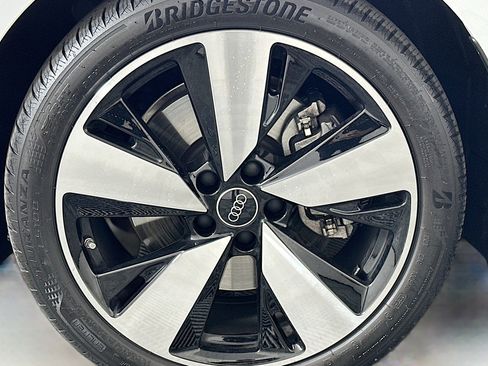 Used 2025 Audi A5 2.0T Premium w/ Convenience Package AWD/4WD image 11