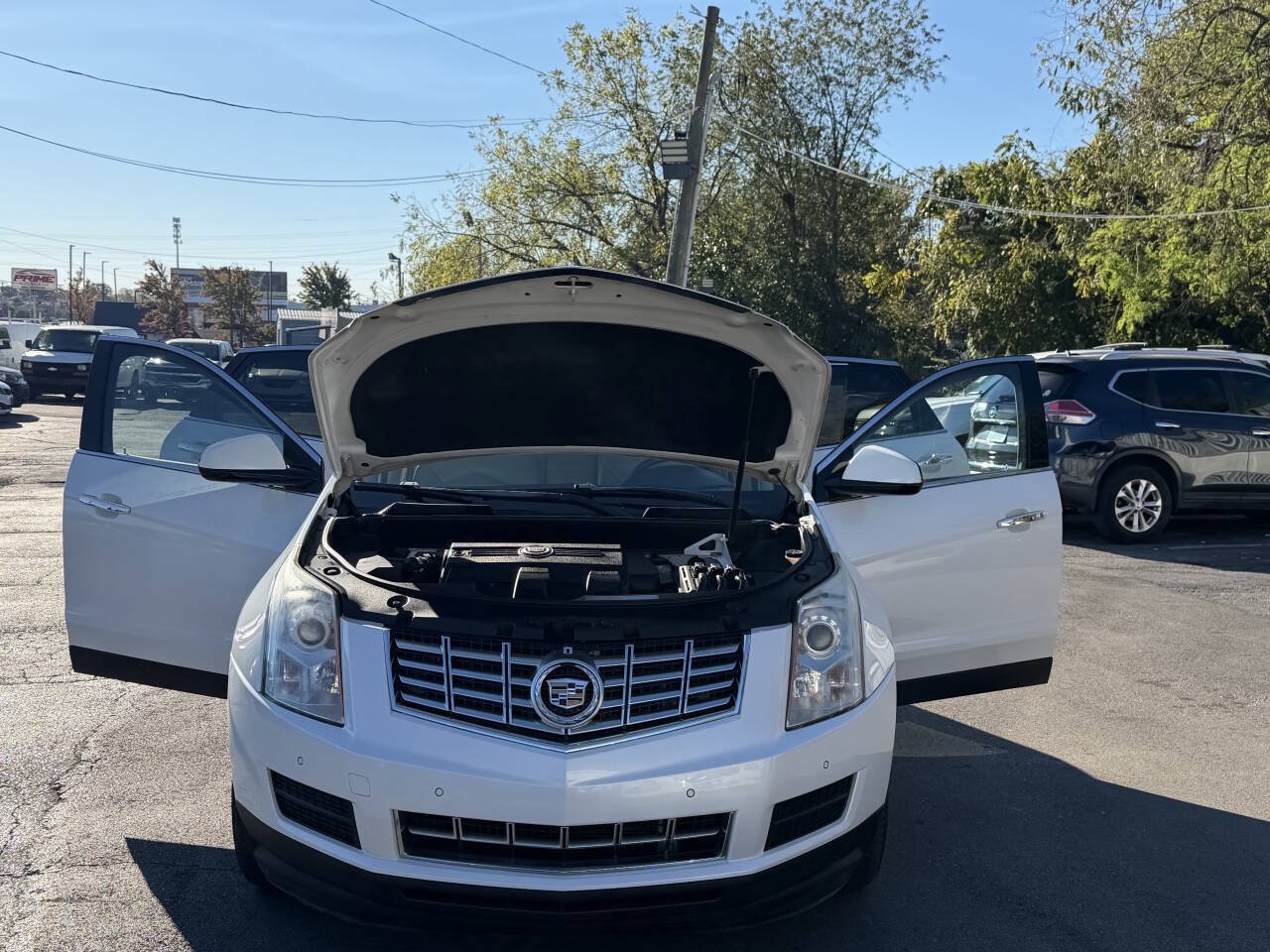 Used 2016 Cadillac SRX Luxury FWD image 23