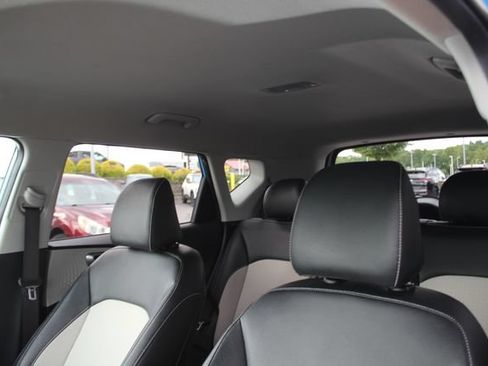 Used 2023 Kia Soul GT-Line FWD image 22