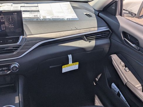 New 2026 Nissan Altima 2.5 SV FWD image 28