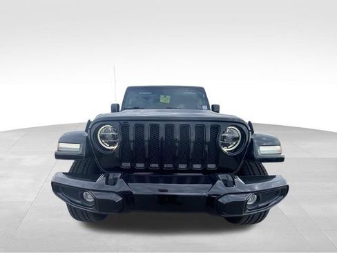 Used 2021 Jeep Wrangler Unlimited Sahara AWD/4WD image 15