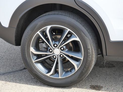 Used 2023 Buick Encore GX Select AWD/4WD image 14