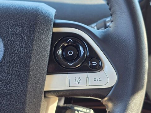 Used 2017 Toyota Prius Four Touring w/ Carpet Mat Package image 26