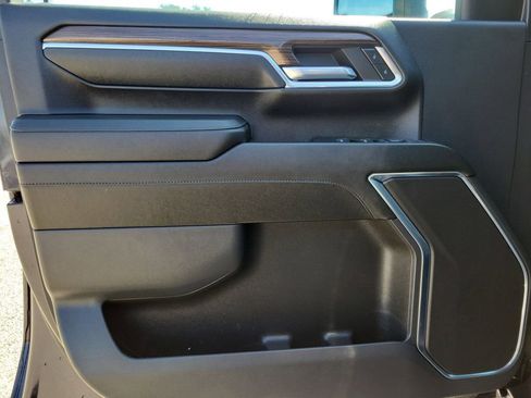 Used 2024 Chevrolet Silverado 3500 LT w/ Safety Package image 20