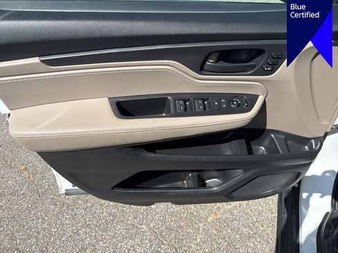 Used 2022 Honda Odyssey EX-L image 9