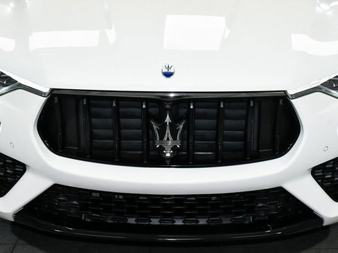 Used 2022 Maserati Levante Modena image 71