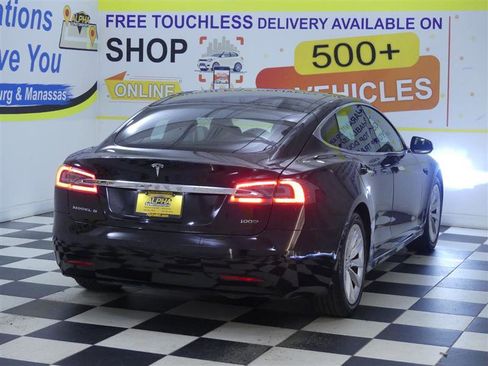 Used 2018 Tesla Model S 100D image 4