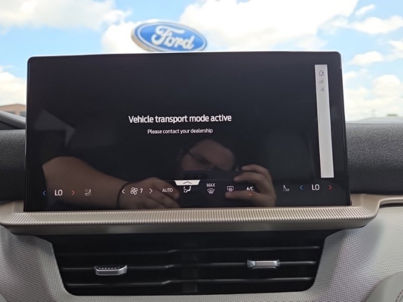 New 2026 Ford Explorer Active w/ Active Comfort Package AWD/4WD image 37