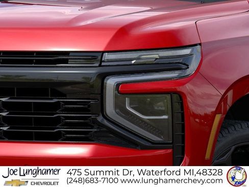 New 2026 Chevrolet Suburban RST AWD/4WD image 10