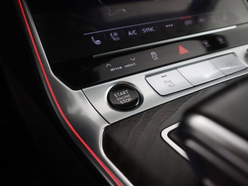 Used 2021 Audi A6 Premium Plus w/ Premium Plus Package image 45