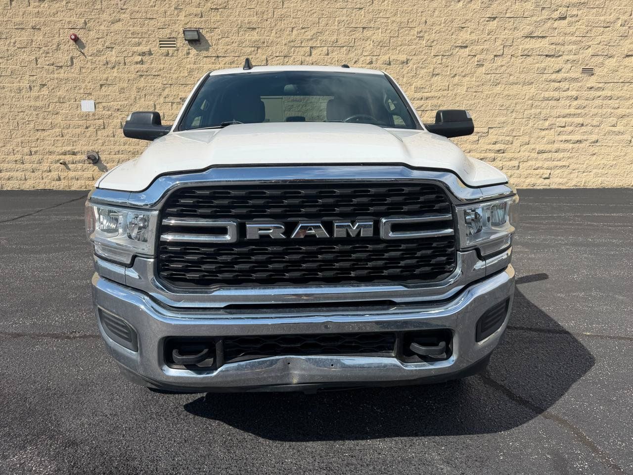 Used 2022 RAM 3500 Big Horn AWD/4WD image 8