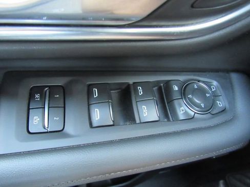 Used 2024 Chevrolet Tahoe Premier image 42