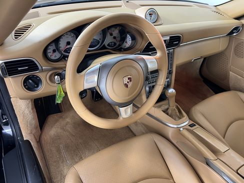 Used 2007 Porsche 911 Carrera S RWD image 17