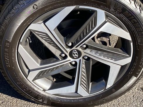 Used 2023 Hyundai Tucson Limited image 31