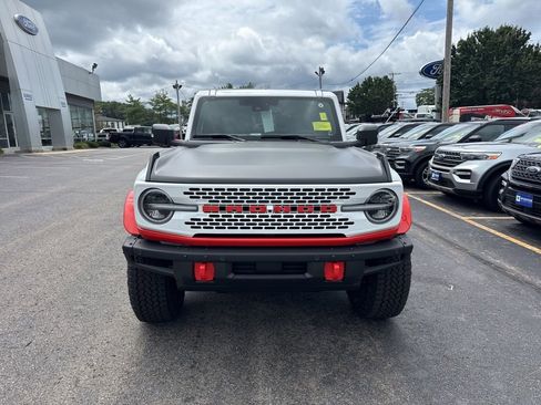 New 2025 Ford Bronco Stroppe Edition image 9