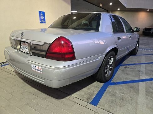 Used 2008 Mercury Grand Marquis LS image 3