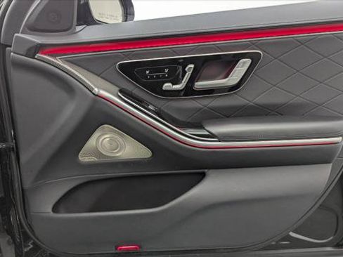 Used 2023 Mercedes-Benz S 500 4MATIC image 16