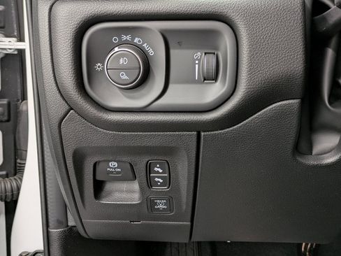 Used 2025 RAM 1500 Big Horn image 21