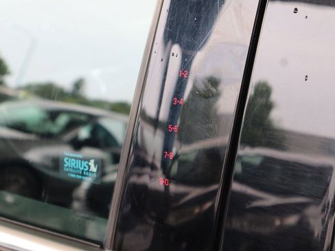 Used 2016 Ford Escape SE w/ SE Cold Weather Package image 29