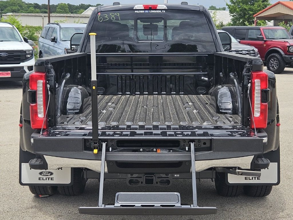 New 2026 Ford F350 Lariat w/ Lariat Premium Package AWD/4WD image 11