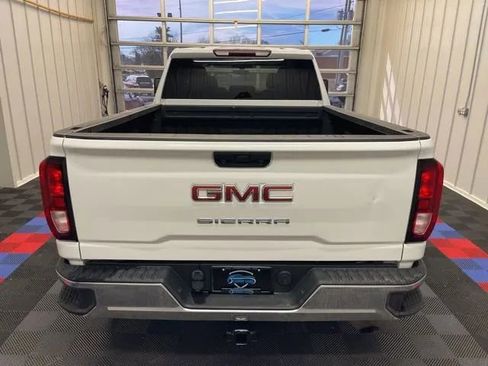 Used 2021 GMC Sierra 2500 SLE w/ X31 Off-Road Package image 4