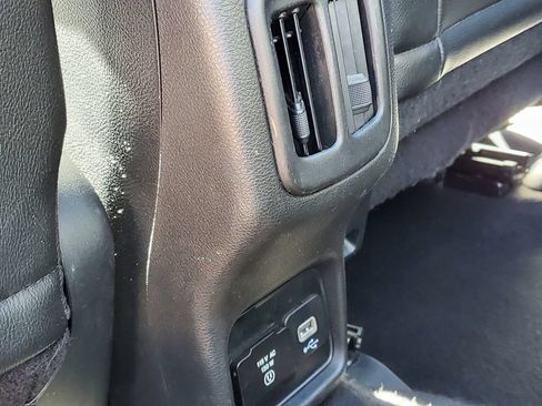 Used 2021 Jeep Compass Limited w/ Sun and Sound Group AWD/4WD image 32