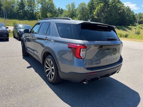 Used 2023 Ford Explorer ST-Line w/ Class IV Trailer Tow Package AWD/4WD image 2