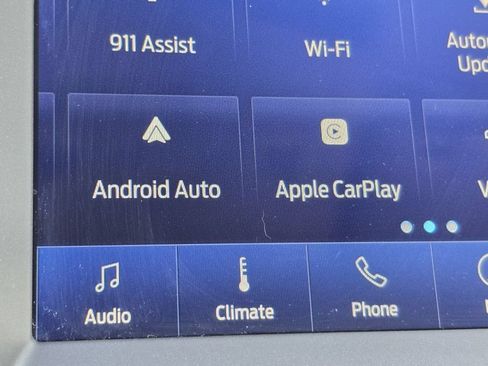 Used 2019 Ford Edge SEL w/ Equipment Group 201A AWD/4WD image 9