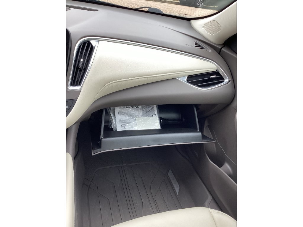 Used 2022 Chevrolet Malibu Premier FWD image 43
