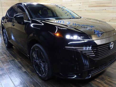 Used 2025 Nissan Murano Platinum w/ Cargo Package AWD/4WD image 2